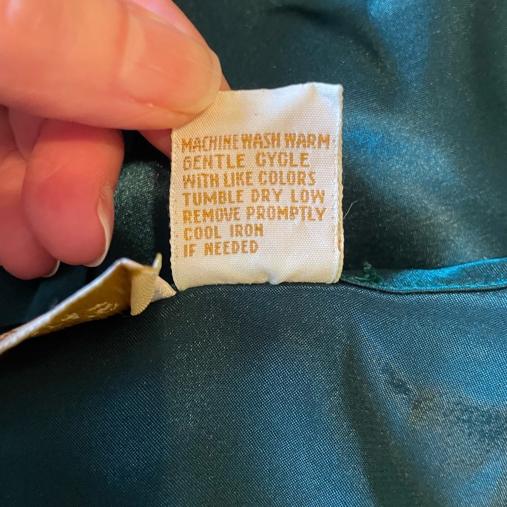 Victoria’s Secret VTG 90s Gold Label 2 Pc Green Satin Pajama Set Womens S - Picture 8 of 12